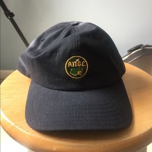 Authentic 2004 Masters Navy Caddy logo Hat